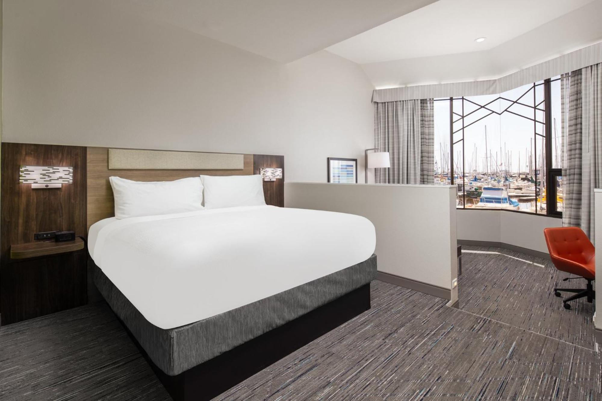 Holiday Inn Express Hotel & Suites Ventura Harbor By Ihg Εξωτερικό φωτογραφία