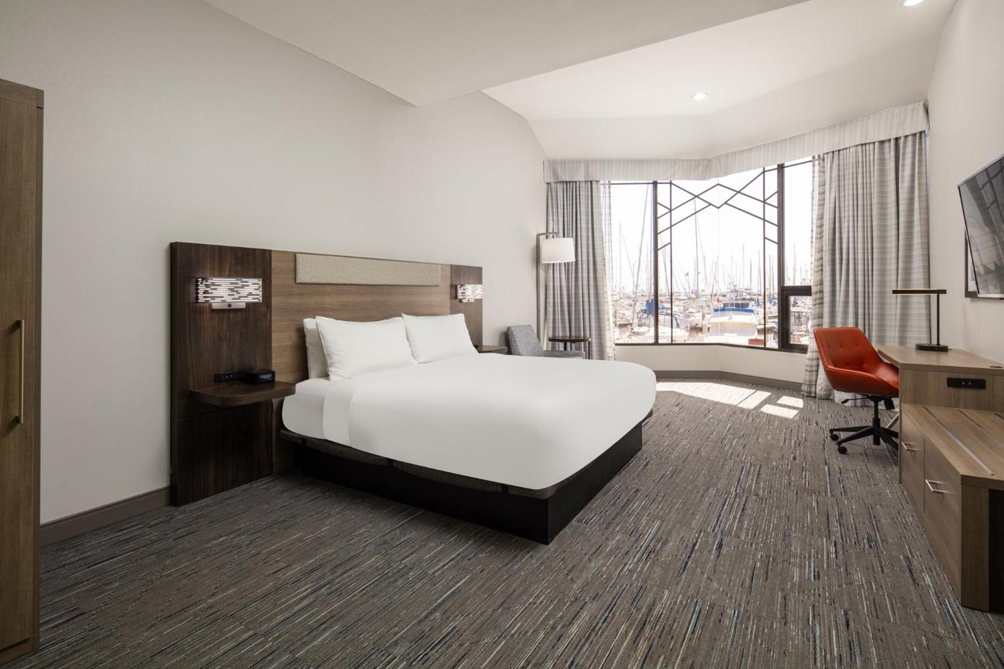 Holiday Inn Express Hotel & Suites Ventura Harbor By Ihg Εξωτερικό φωτογραφία