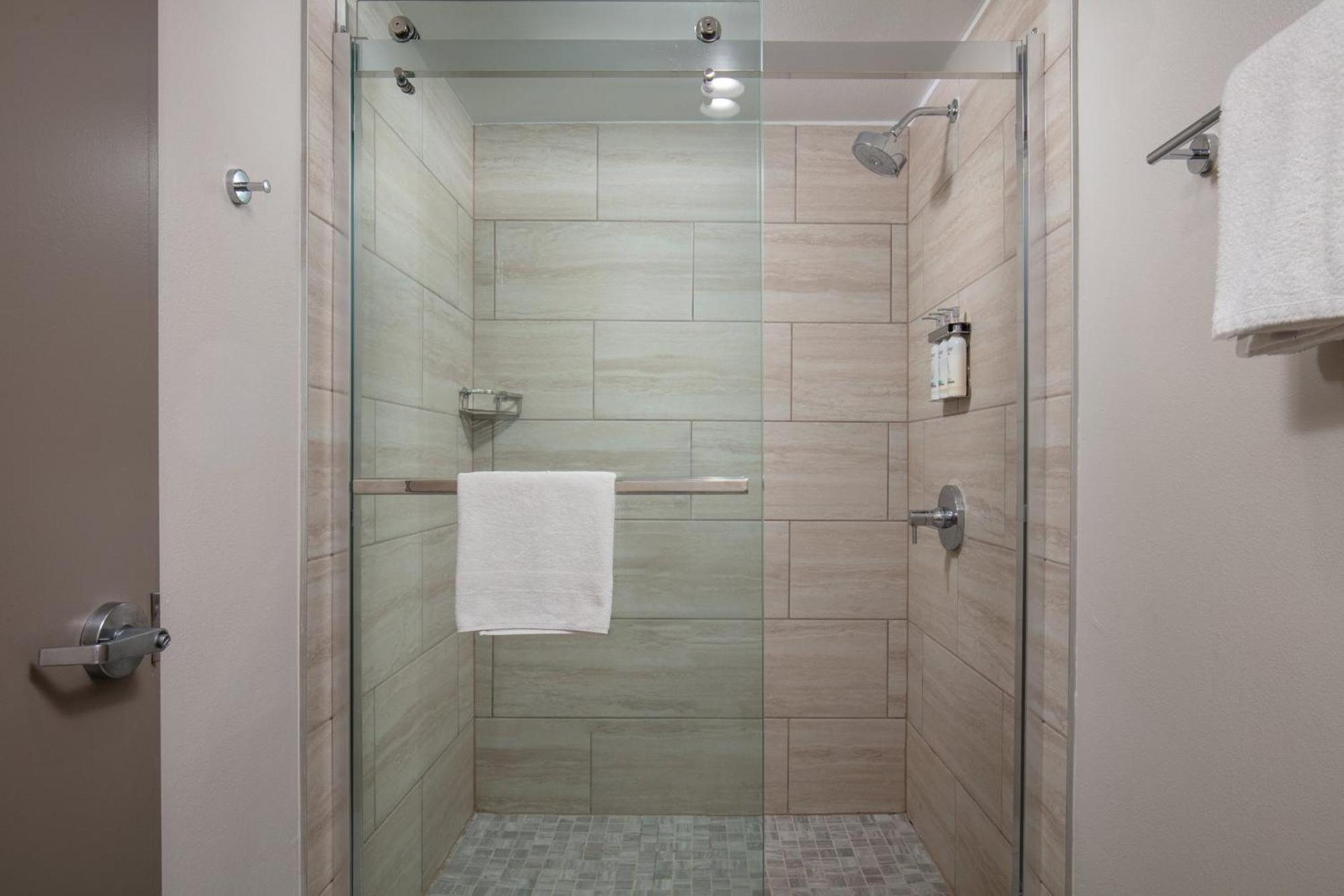 Holiday Inn Express Hotel & Suites Ventura Harbor By Ihg Εξωτερικό φωτογραφία