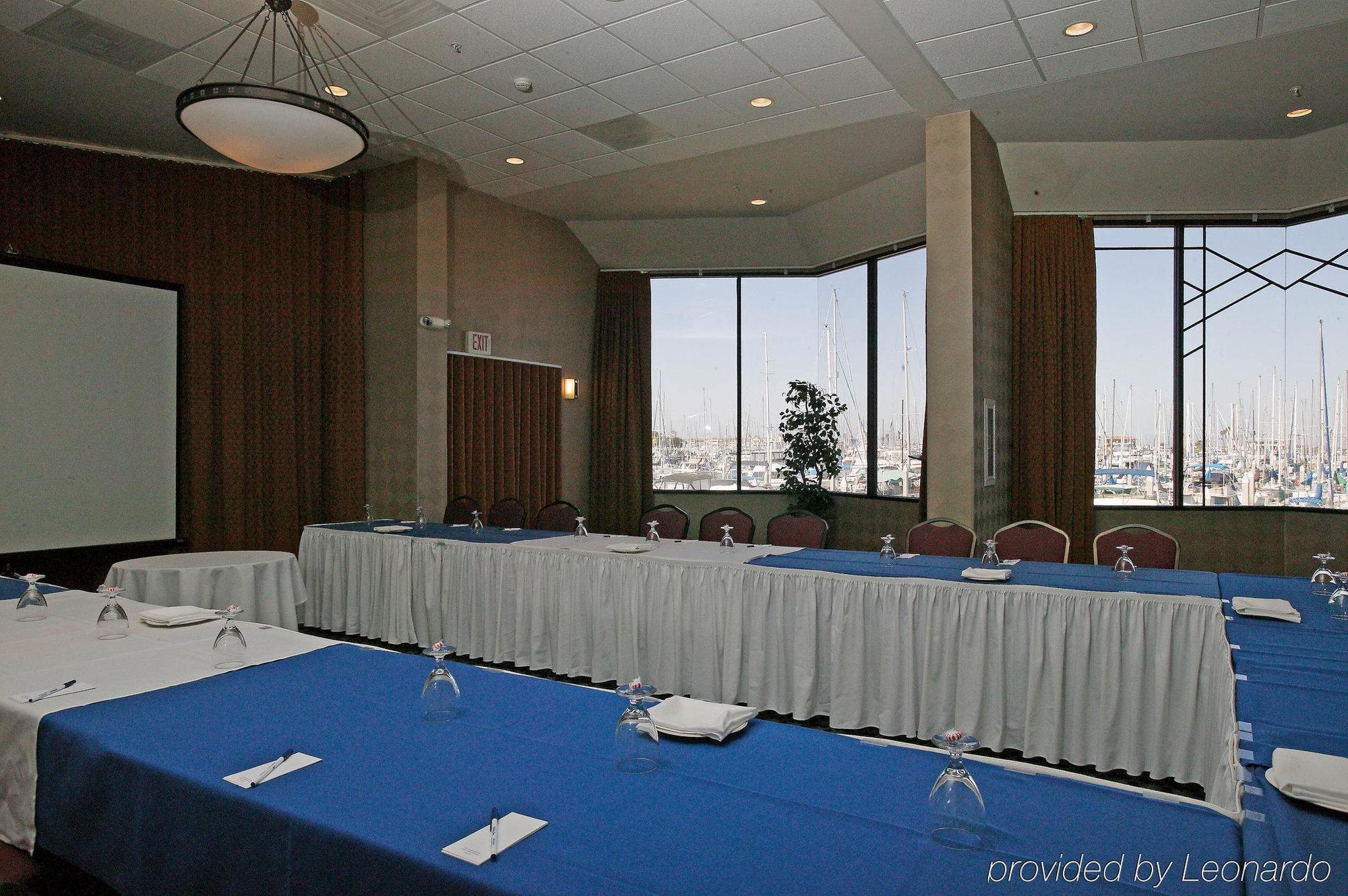 Holiday Inn Express Hotel & Suites Ventura Harbor By Ihg Ανέσεις φωτογραφία