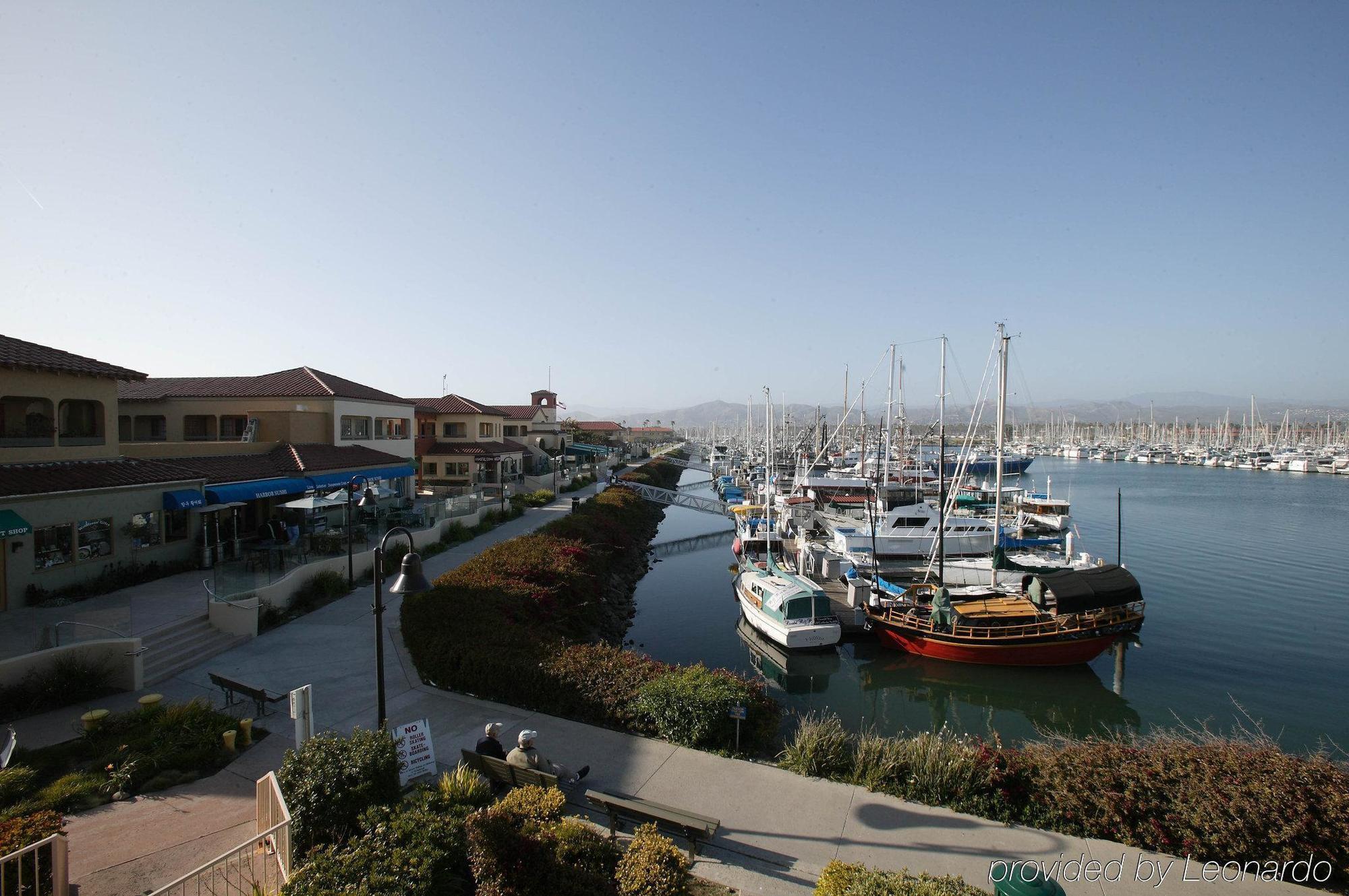 Holiday Inn Express Hotel & Suites Ventura Harbor By Ihg Εξωτερικό φωτογραφία
