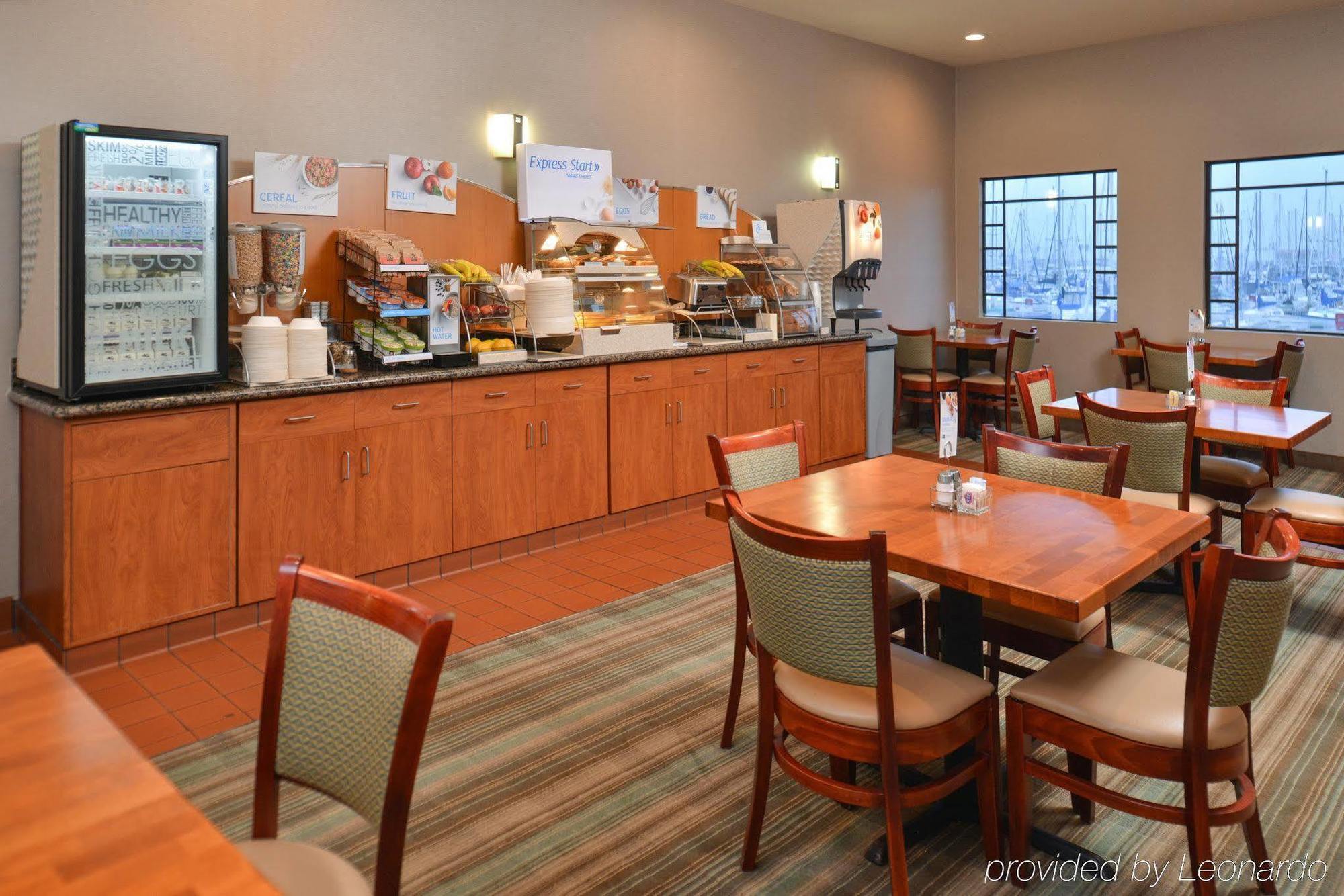 Holiday Inn Express Hotel & Suites Ventura Harbor By Ihg Εξωτερικό φωτογραφία