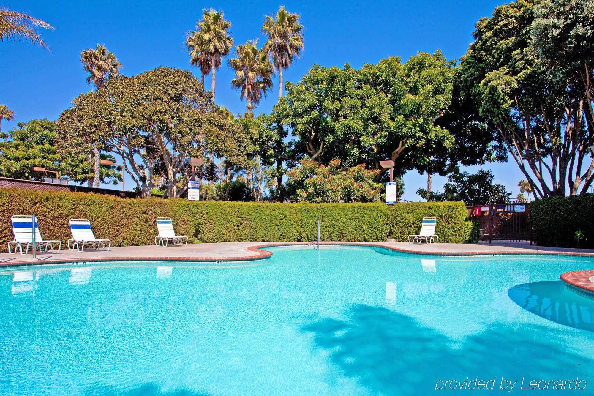 Holiday Inn Express Hotel & Suites Ventura Harbor By Ihg Ανέσεις φωτογραφία