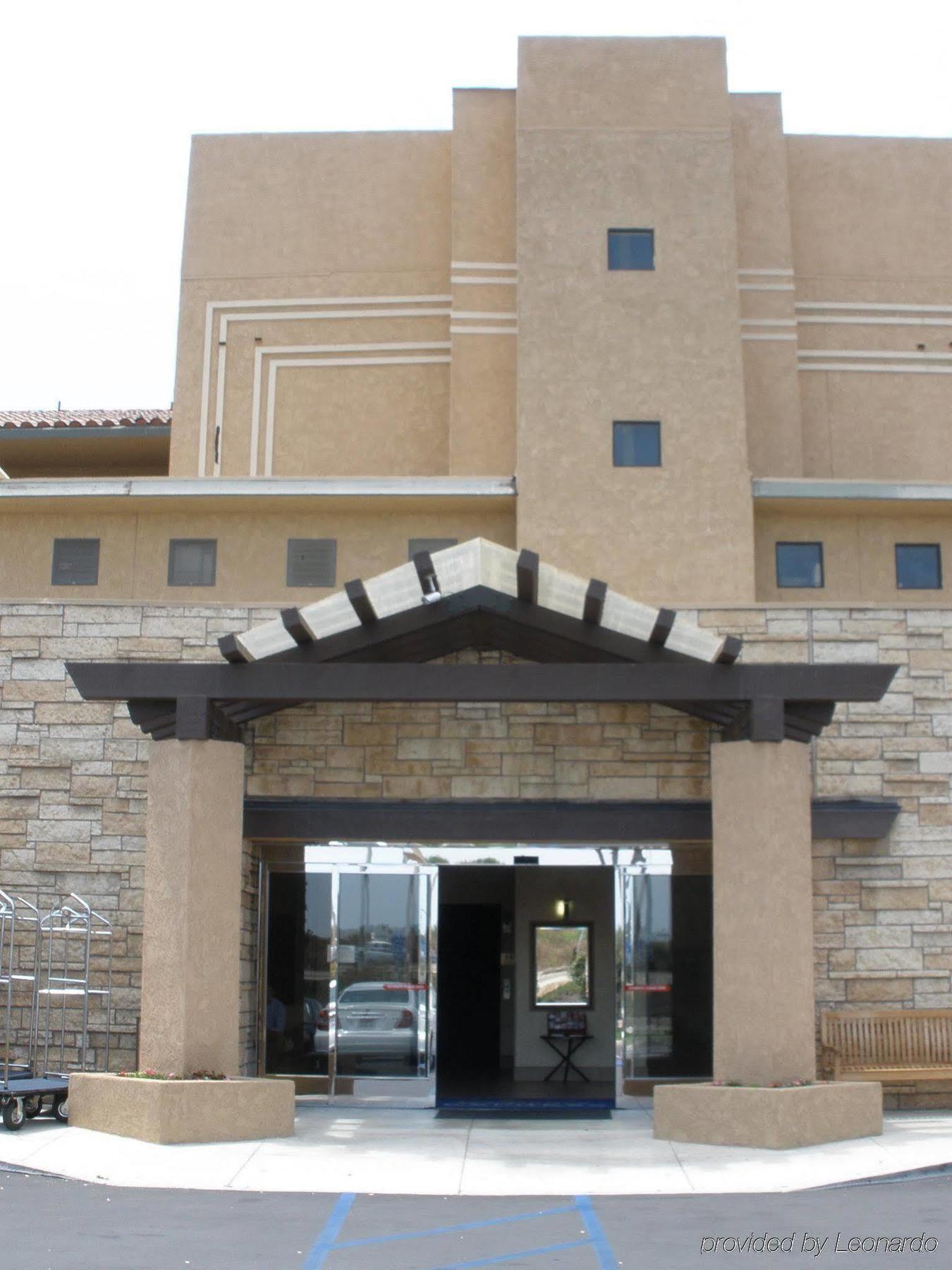 Holiday Inn Express Hotel & Suites Ventura Harbor By Ihg Εξωτερικό φωτογραφία
